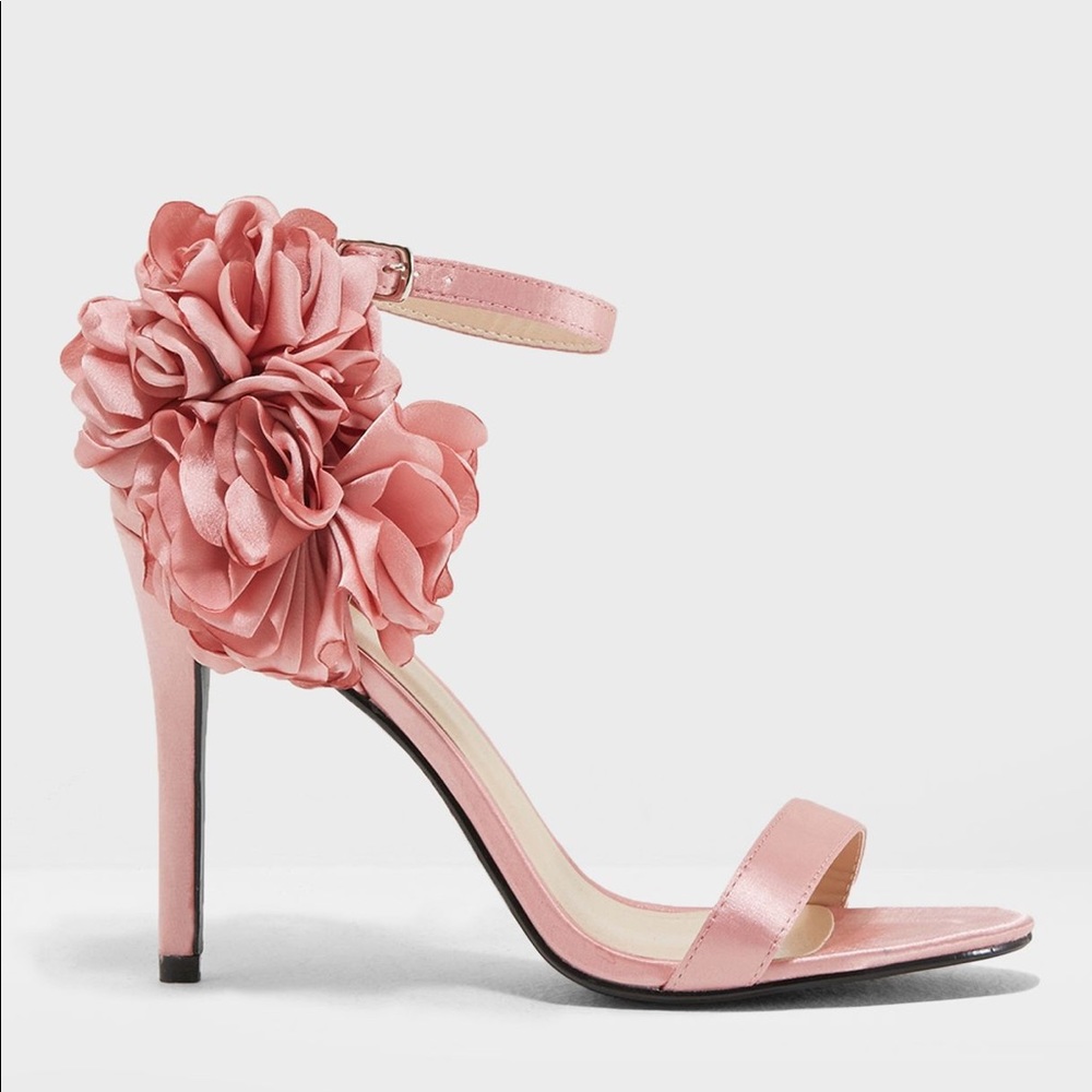 Pink heels sandals